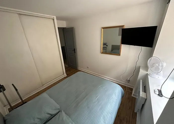 Chic Et Parking Hyper Centre Apartment