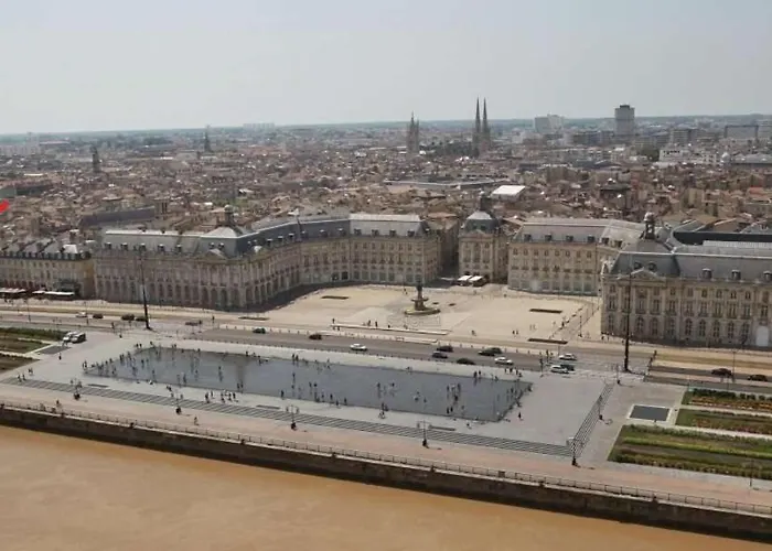 Apartment Chic Et Parking Hyper Centre Bordeaux